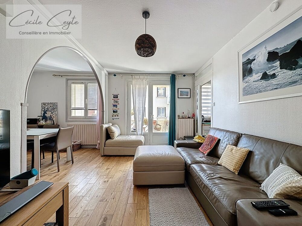 Vente Appartement LA TRONCHE (38), rue Doyen Gosse Appartement 5 pièces La tronche