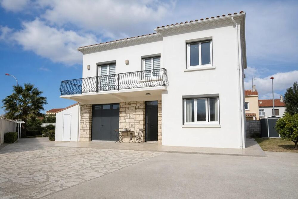 Maison rénovée 5 pièces avec piscine à Narbonne
