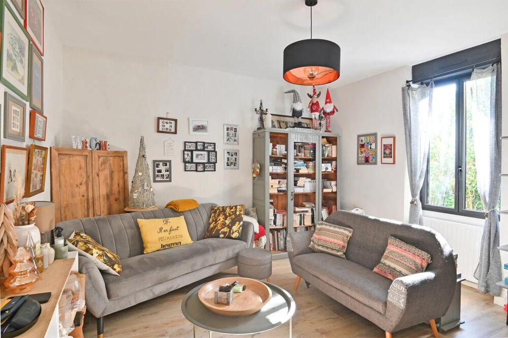 Vente Propriété/Château Maison de 7 pièces de 160 m² à Moussac Moussac