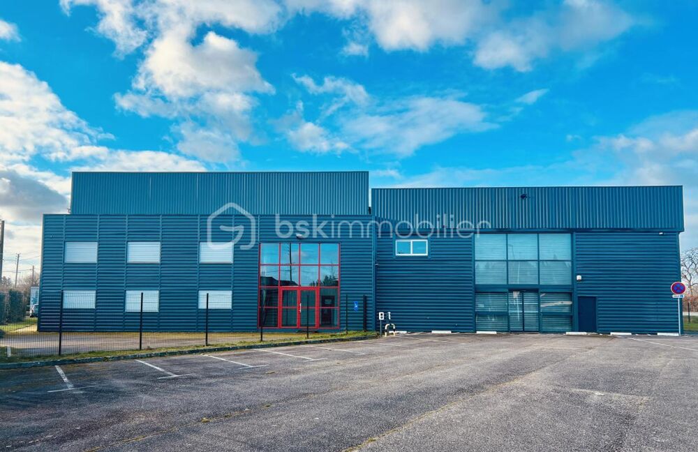   BATIMENT PROFESSIONNEL 1539 m2 – ENTREPOT et  BUREAUX avec 2 PARKINGS 