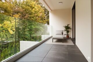  Appartement � vendre 4 pi�ces 145 m�