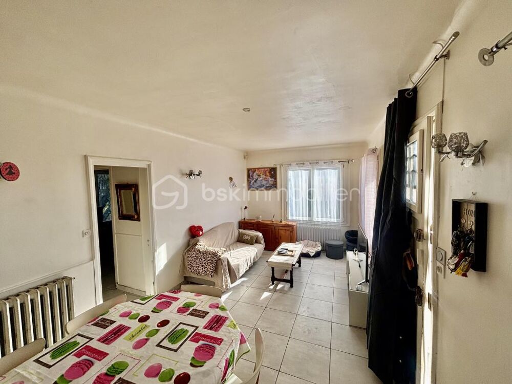 ? Noyen-sur-Seine  Maison 3 chambres, DPE D, sous-sol total et 2 131 m² de terrain