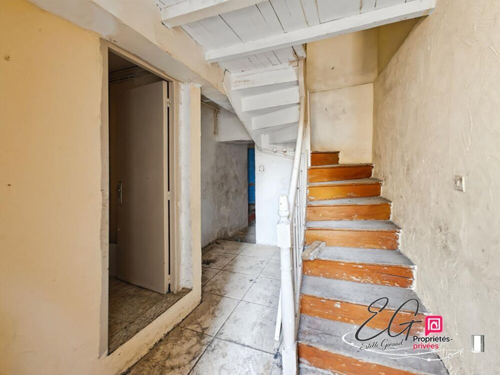 Laure Minervois, Projet de rénovation : maison de village avec extérieur et garage