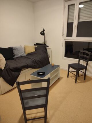  Appartement à louer 1 pièce 24 m²
