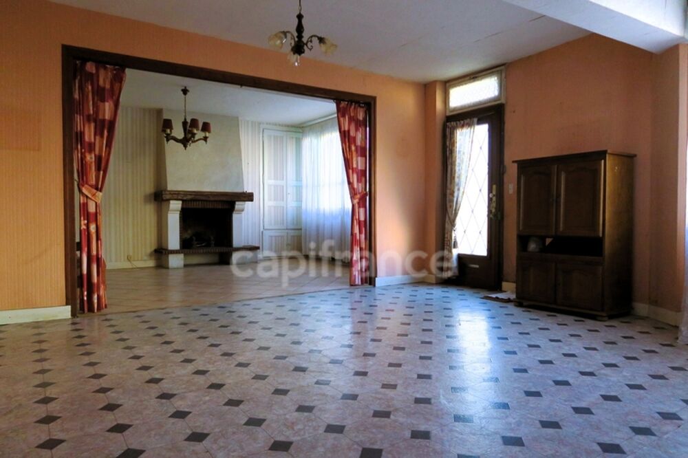 À VENDRE: Maison de 5 pièces à DROUÉ, au coeur du Perche Vendômois