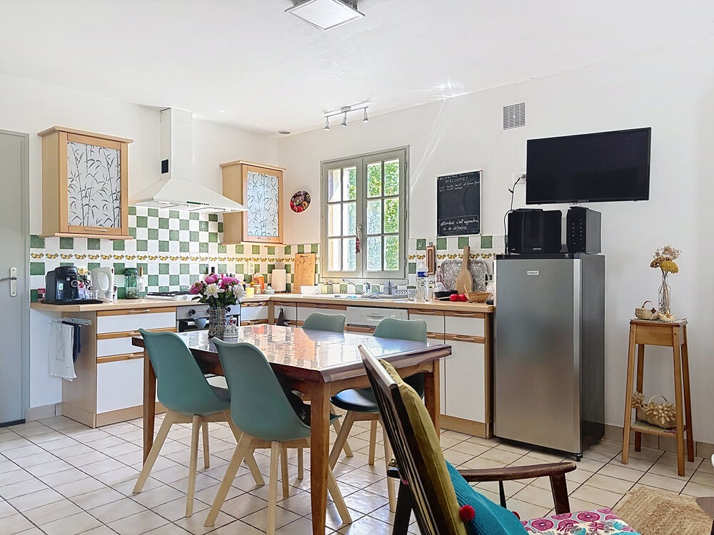 Petite maison meublée en bord de Sèvre - Charme bucolique & ponton privatif