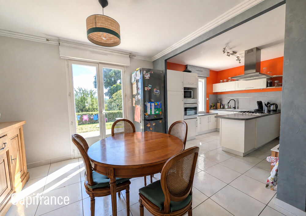 Maison à vendre 6 pièces LIEURON (35) - sous-sol - dépendances - grand terrain - 4 chambres