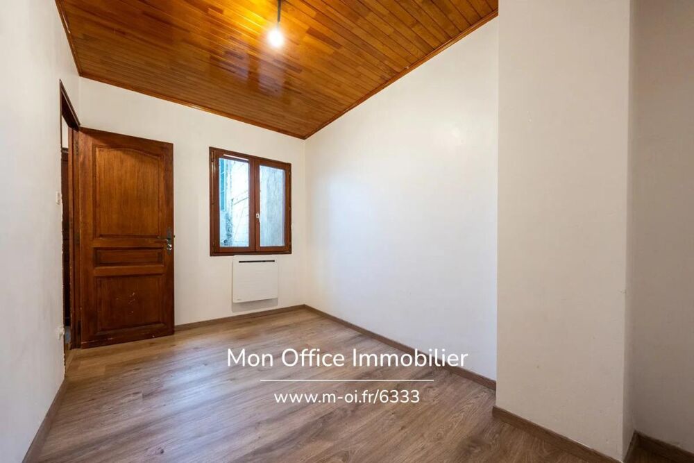 Vente Appartement Référence : 6333-MTE. - Appartement 39m² - centre ville historique d'Embrun Embrun