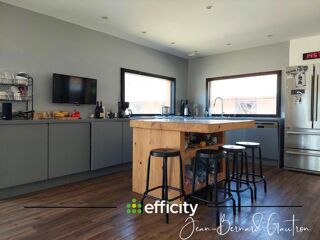  Propri�t�/ch�teau � vendre 3 pi�ces 99 m�