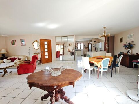   Maison à vendre 8 pièces AUBIERE (63) Maison - 8 pièce(s) - 150 m²