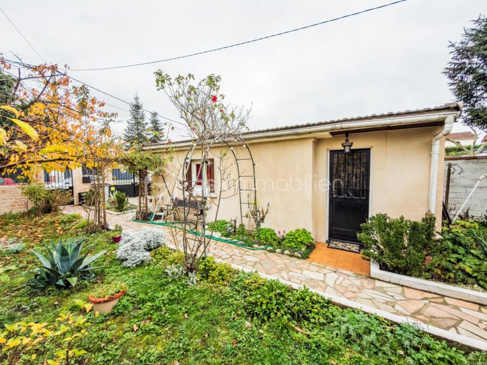 Villeneuve-Saint-Georges - Maison familiale avec Studio indépendant et Jardin !