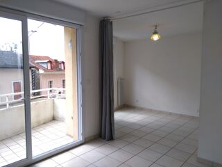  Appartement à louer 1 pièce 29 m²