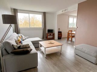  Appartement à louer 3 pièces 69 m²