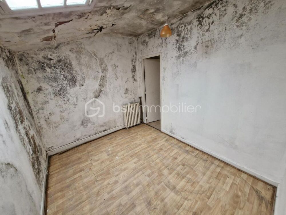 Vente Maison Belle maison de ville de 87m2 à rénover au coeur de Sainte-Foy-La-Grande Sainte foy la grande