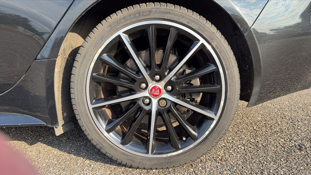 XE 2.0 D 180 AWD BVA8 R-Sport 2018 occasion 57890 Diesen