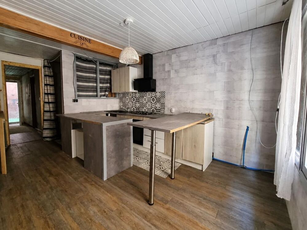 Maison de Village 5 pièce(s) de 110 m2 à Rénover