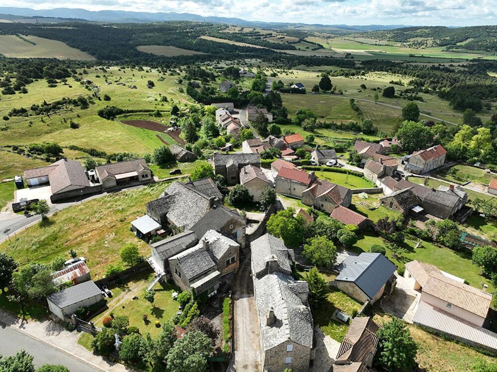 Vente Maison MAISON EN PIERRE AVEC POTENTIEL  SECTEUR GORGES DU TARN AVEC VUE & NATURE Saint andre de vezines