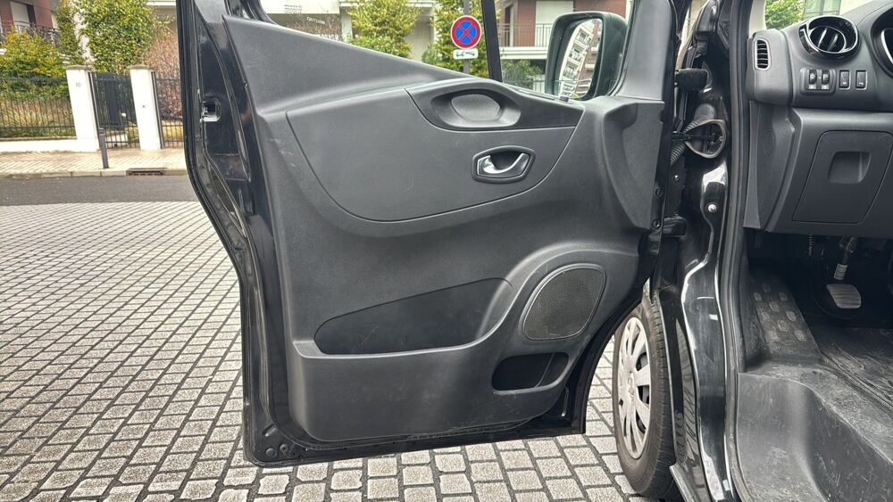 Trafic VU 2.0 dCi 120 Grand Confort 2021 occasion 92160 Antony