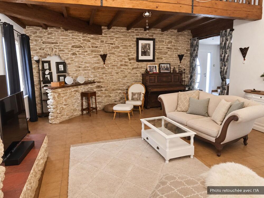 Vente Maison AUBIGNAN : SPACIEUSE MAISON DE 213 M² AVEC VUE SUR LE MONT VENTOUX Aubignan