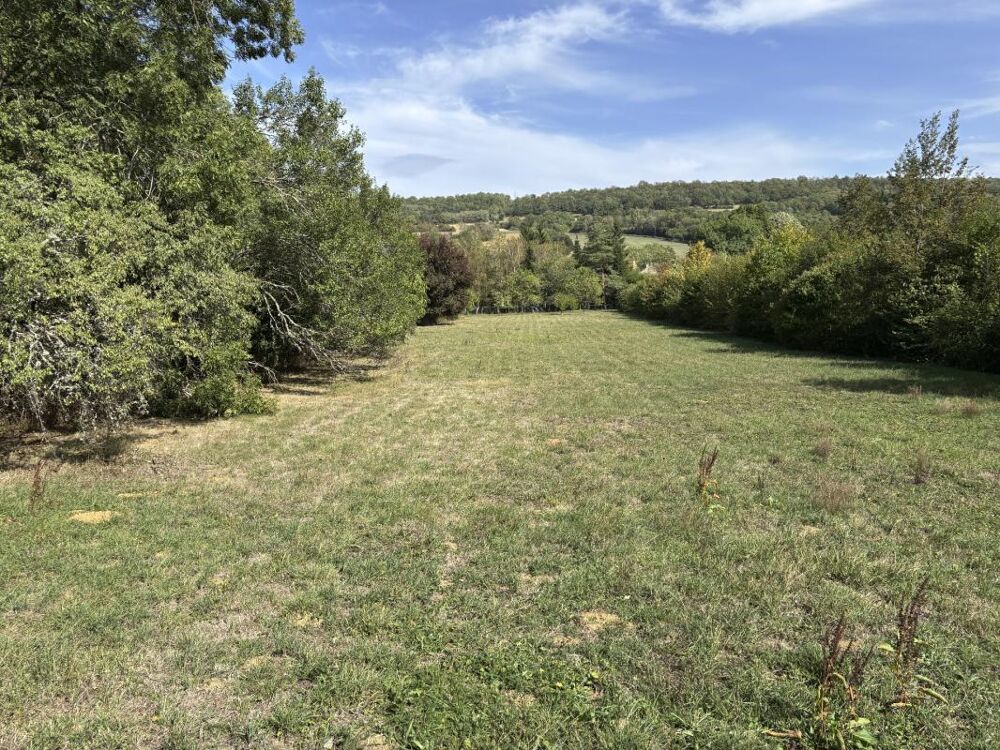 Vente Maison VENAREY LES LAUMES 15 min : maison rénovée 227m², dépendances, jardin, pré attenant. Prix : 287 000 € Venarey les laumes