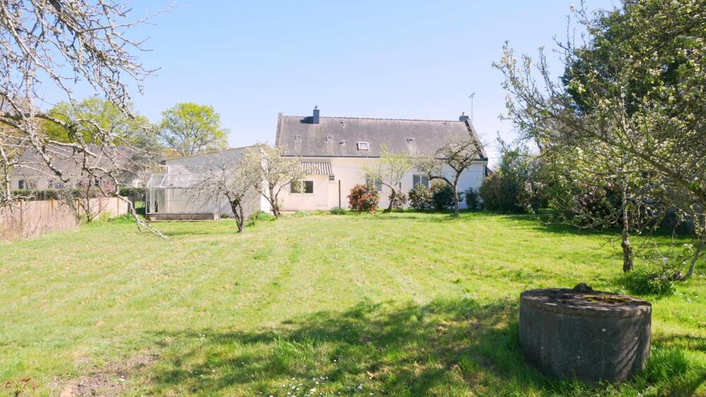 Vente Maison Maison à rénover - 208 m² avec dépendances sur 2100 m² de terrain - Proche commerces et écoles Saint nazaire