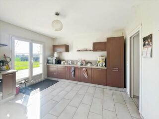  Maison � vendre 7 pi�ces 232 m�