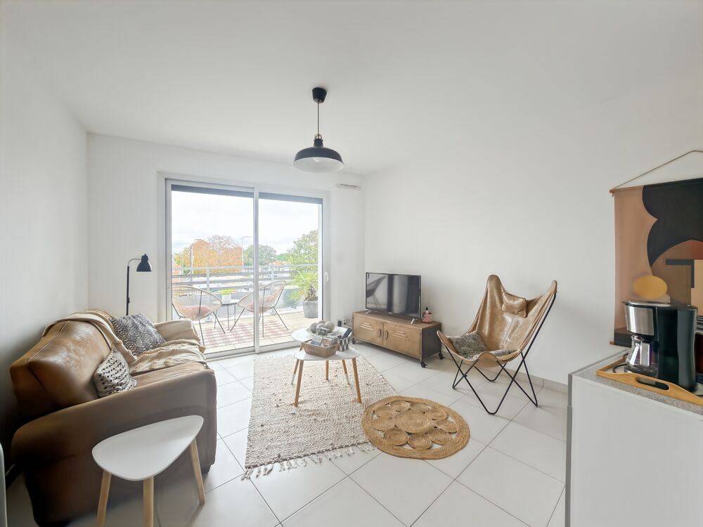 Vente Appartement T2 dernier avec terrasse dernier étage  - Box La rochelle