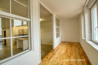  Appartement à louer 5 pièces 110 m²