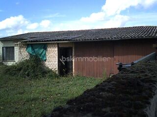  Terrain à vendre 685 m²