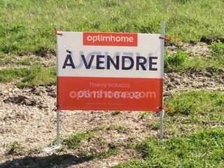  Terrain à vendre 561 m²