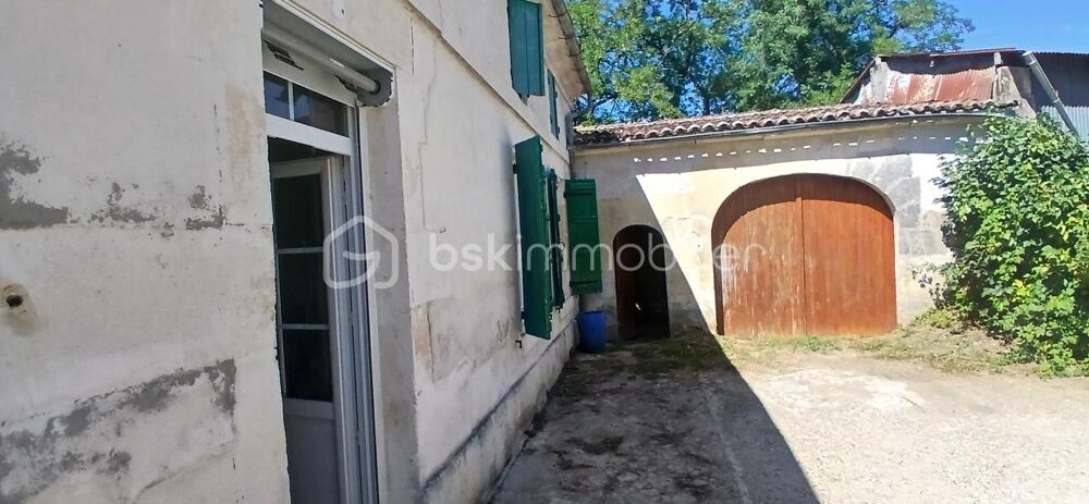 Maison dans un hameau