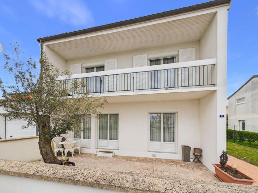 Maison de 107 m2 à Chatellerault, 3 chambres, jardin, garage