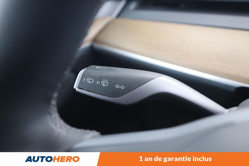 Model Y Autonomie Standard RWD 62 kWh 295 ch 2023 occasion 92130 Issy-les-Moulineaux