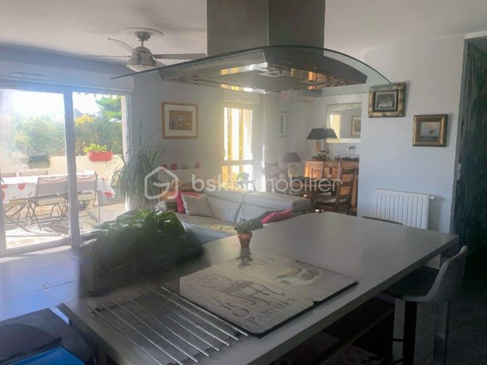 Vente Appartement Trs bel appartement avec grande terrasse 35m2 et garage Montpellier