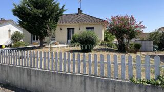  Maison  vendre 11 pices 235 m