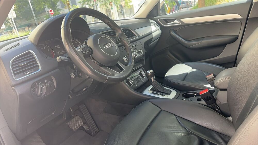 Q3 2.0 TFSI 180 Quattro S-Tronic 7 Ambiente - Entretien constru 2017 occasion 69006 Lyon