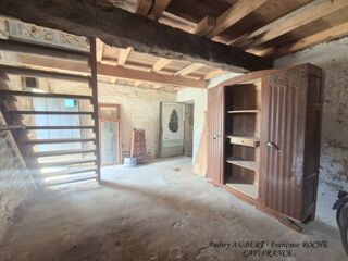  Remise / Grange à vendre 2 pièces 195 m²
