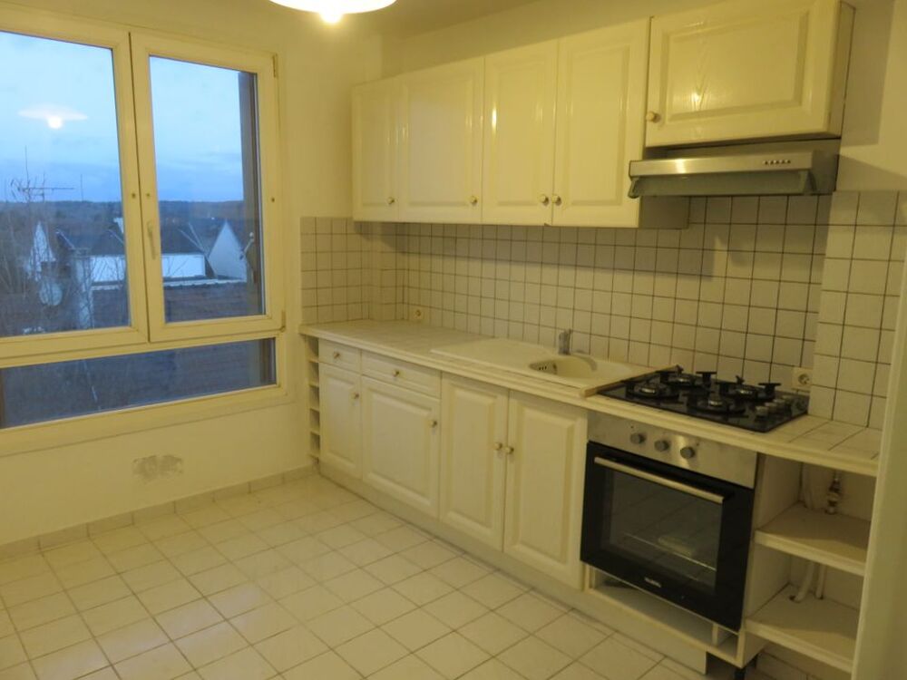 Location Appartement Appartement de 48m2 à louer sur Saint-Nom-la-Bretèche Saint nom la breteche