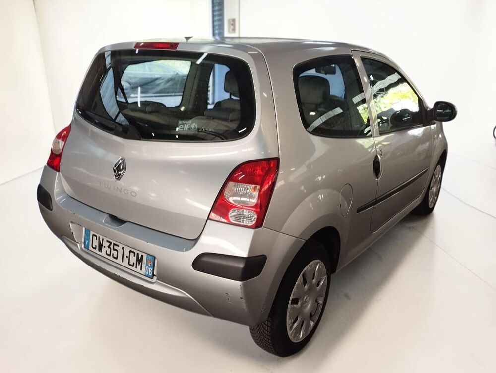 Twingo II 1.2 60 EXPRESSION 3P 2007 occasion 06640 Saint-Jeannet