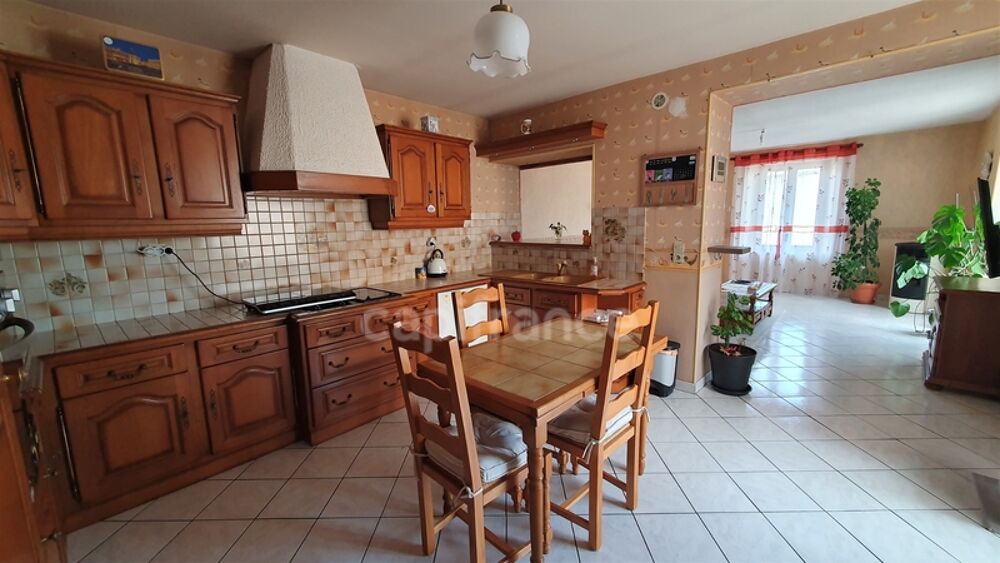 Maison à vendre 5 pièces de 150m² SAINT LOUP SUR SEMOUSE (70)