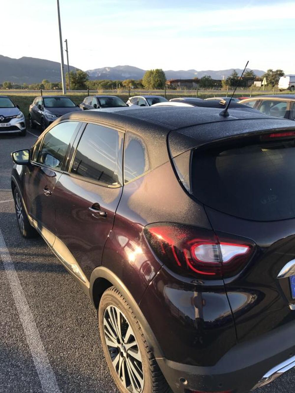 Captur TCE 130 INITIALE PARIS 2019 occasion 38160 Chatte
