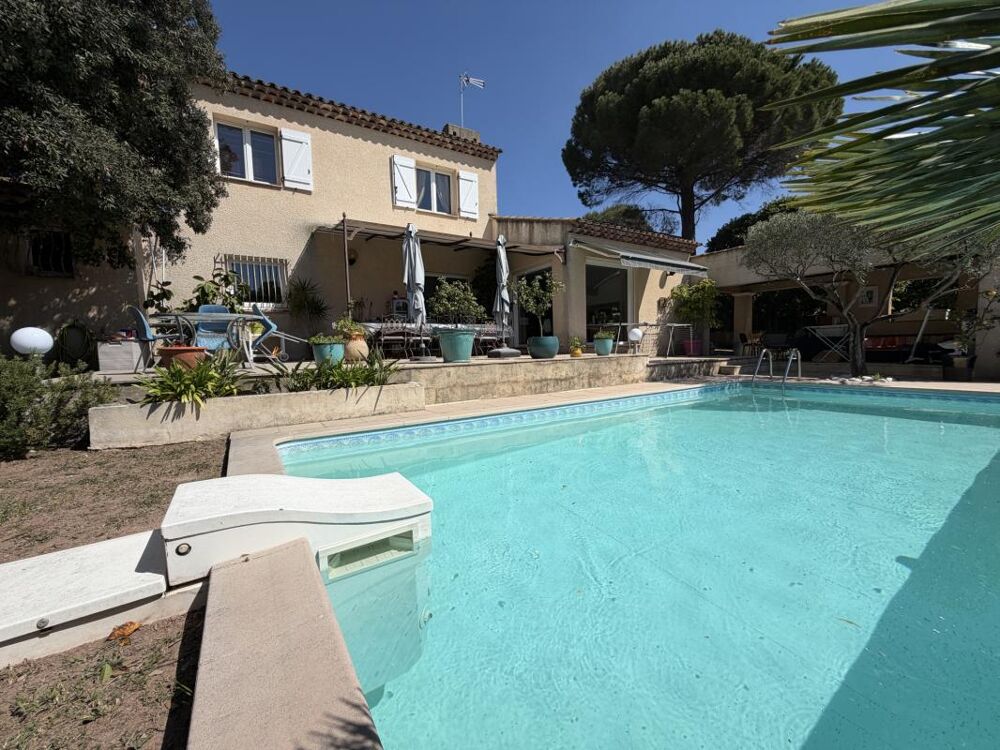 Vente Villa Puget-sur-Argens -Villa avec piscine et T3 indépendant   180 Puget sur argens