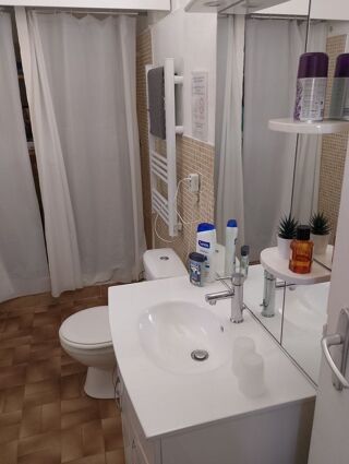 Appartement à louer 2 pièces 42 m²