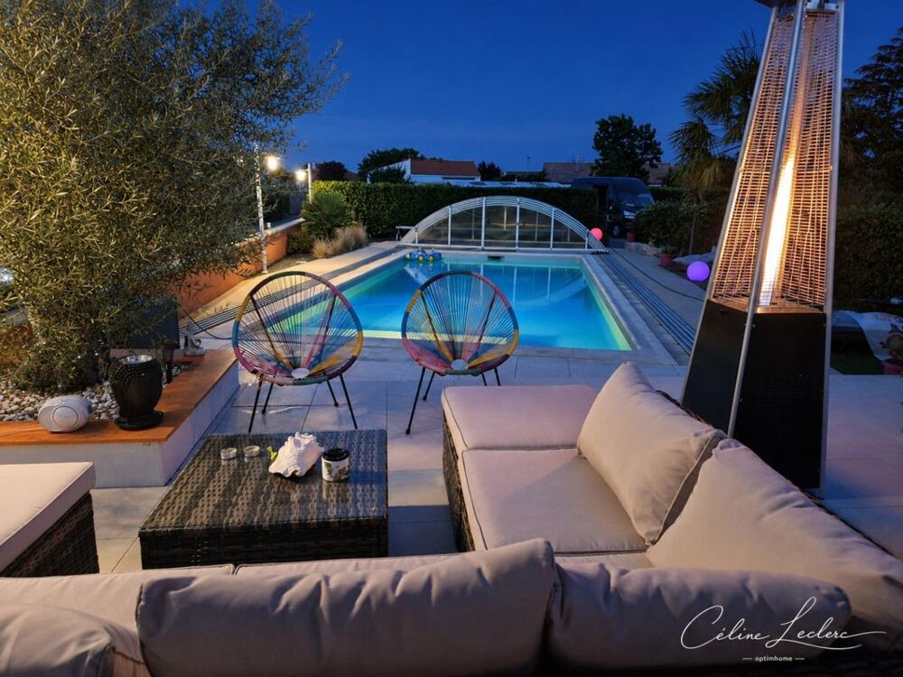 Villa d'Exception 134 m²  Piscine  Jacuzzi  Vue Panoramique sur les Marais  Saint-Michel-en-l'Herm (85)