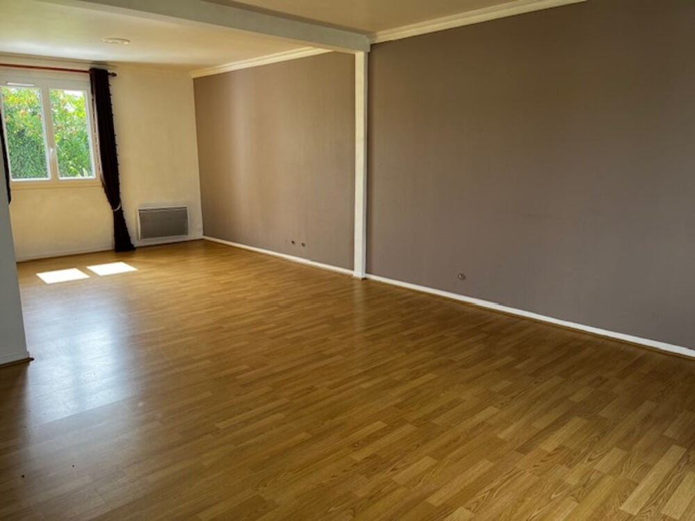 Location Maison Maison Sainville 5 pièce(s) 112.60 m2 Sainville