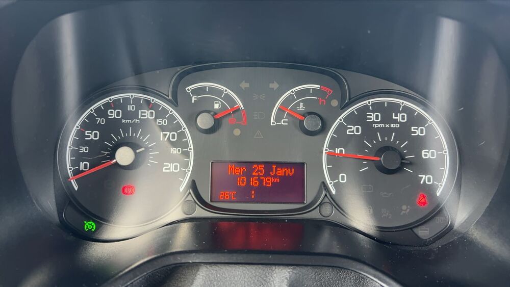 Doblo 1.6 Multijet 90 Emotion 2013 occasion 76240 Belbeuf
