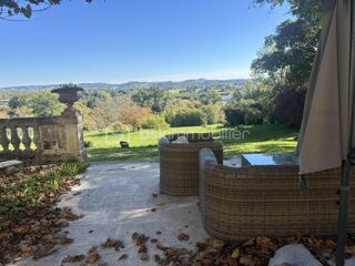  Propri�t�/ch�teau � vendre 15 + pi�ces 722 m�