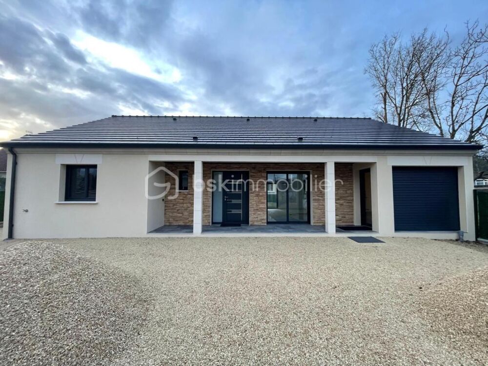 Vente Maison Maison de 2025 de 104m² avec jardin et garage Malesherbes