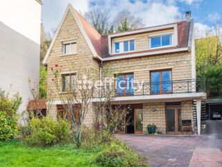  Maison � vendre 8 pi�ces 311 m�