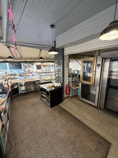 Fond de commerce : Sandwicherie, Point Chaud &agrave; Cavalaire sur Mer 83240 190000 83240 Cavalaire sur mer